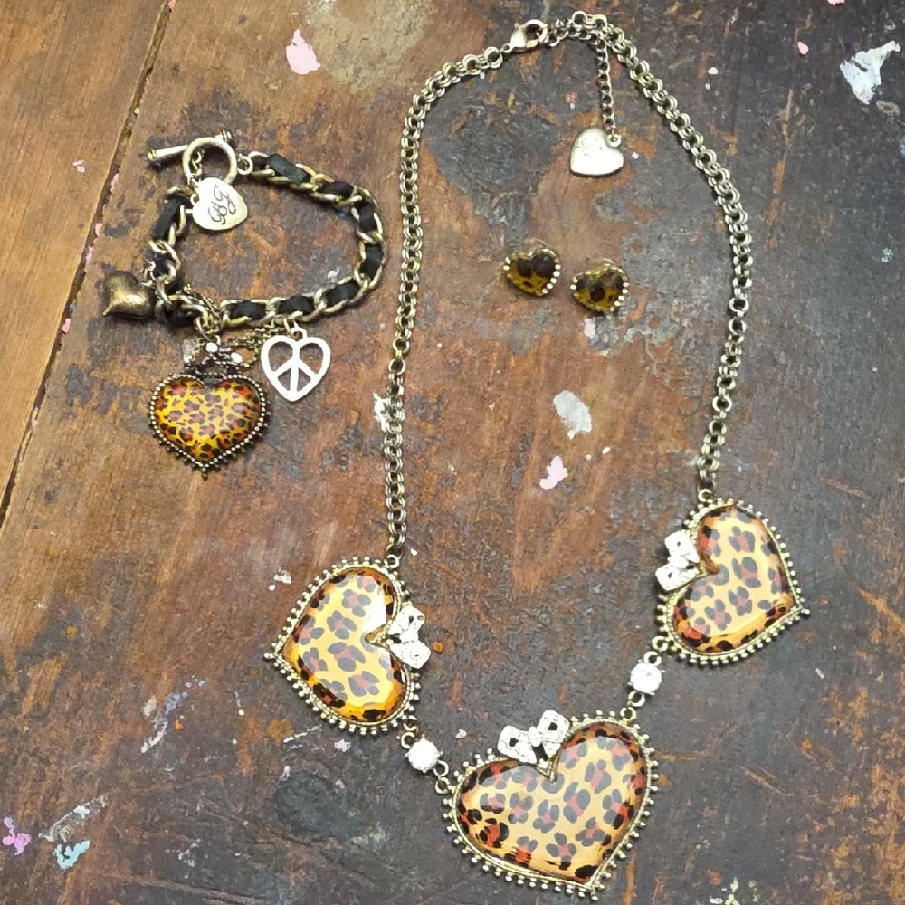 Bundle: Vintage-Betsy Johnson Leopard Heart Jewelry Set with Gold Accents